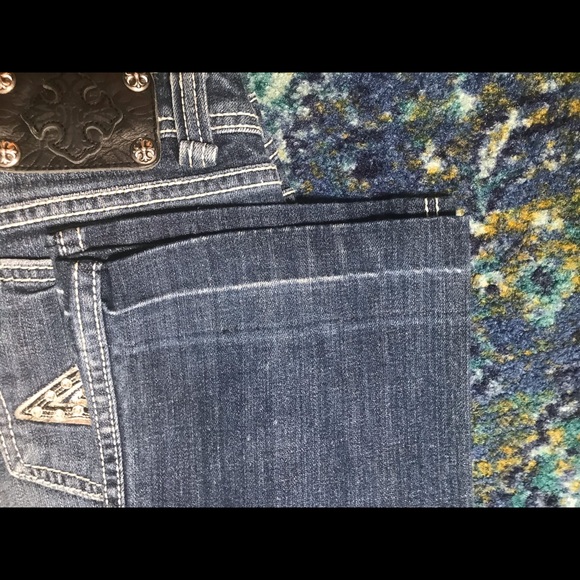 Rare Miss Me Jeans  Beautiful Rose Gold Detailing - Picture 9 of 9